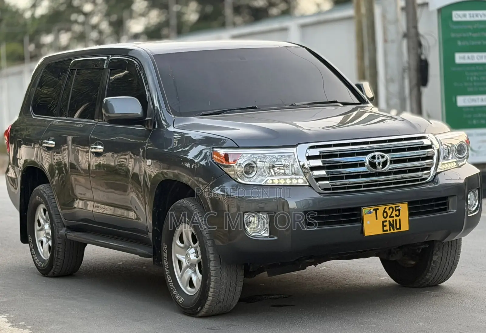 Toyota Land Cruiser 4.5 V8 VXR 2013 Gray