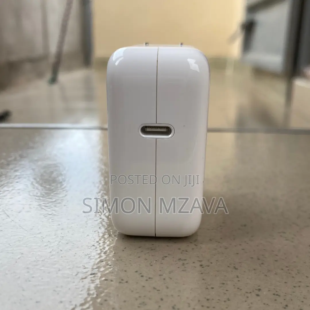 Usb-C Charger 30w Used for Macbook Air – Smooth Charging Performance