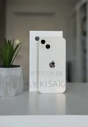 New Apple iPhone 13 128 GB White
