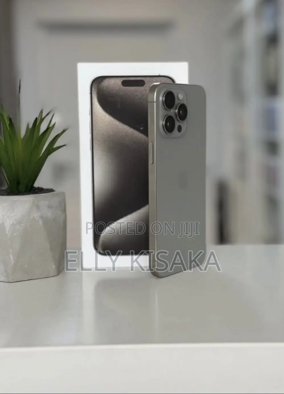 New Apple iPhone 15 Pro Max 256 GB Silver