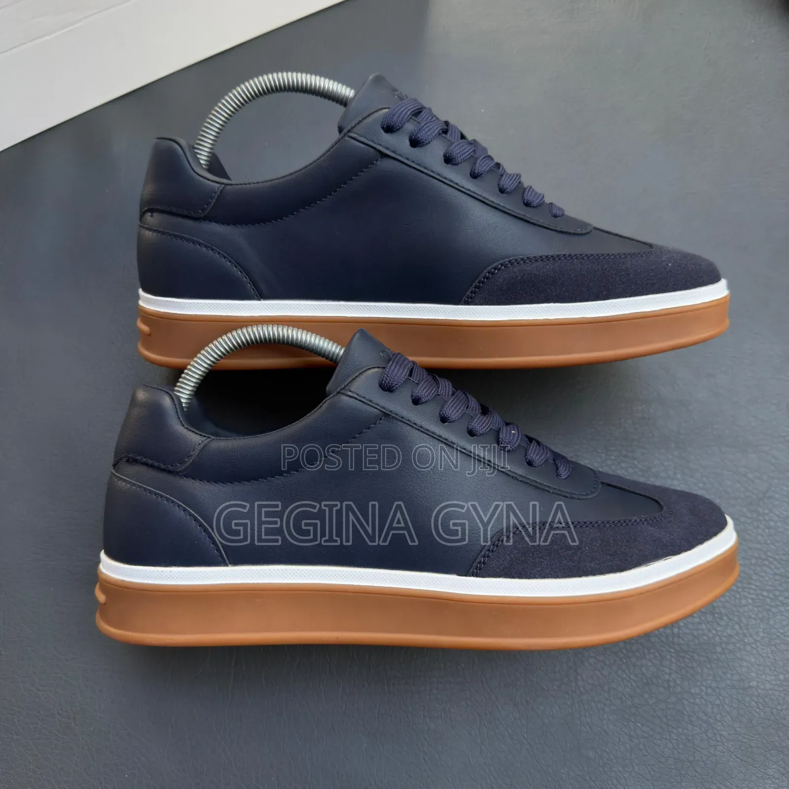 Quality Sneakers Available Material Top Notch