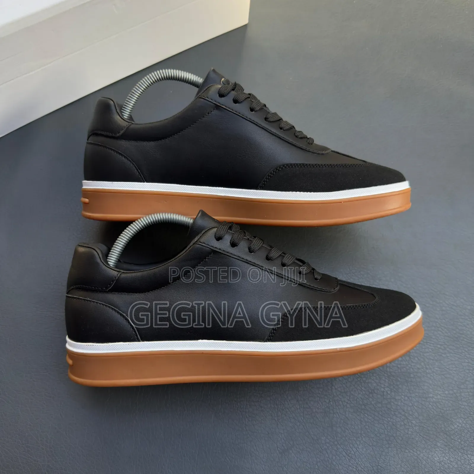Quality Sneakers Available Material Top Notch