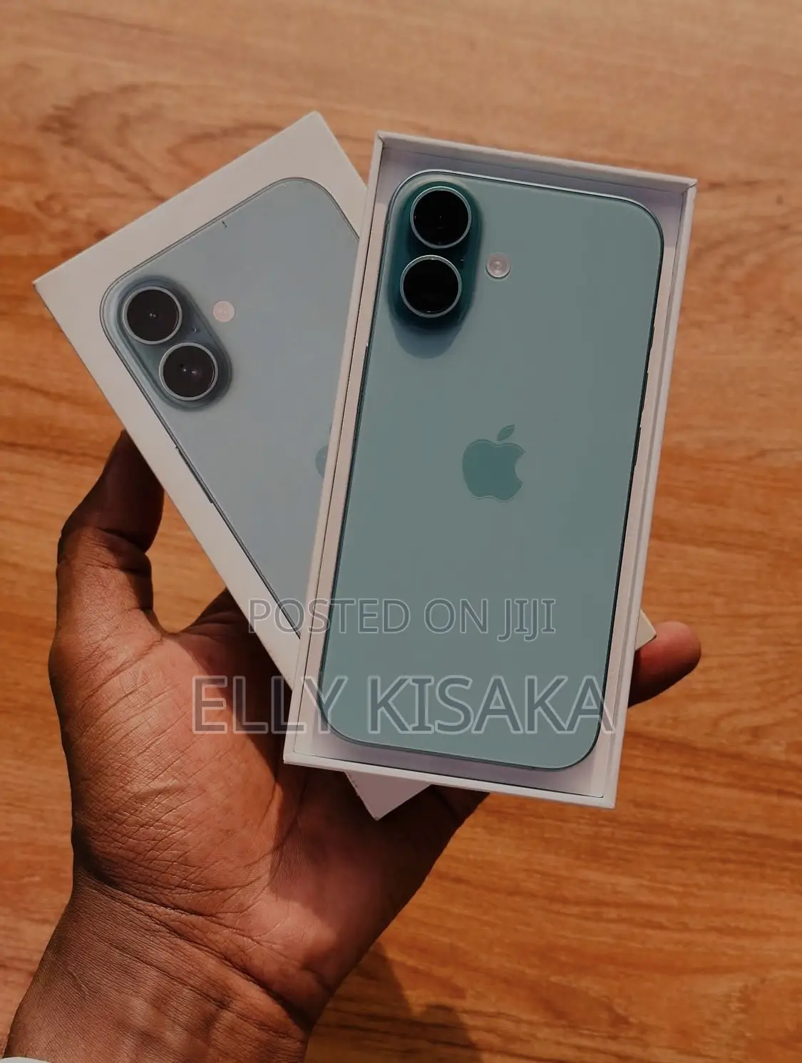 New Apple iPhone 16 128 GB Green