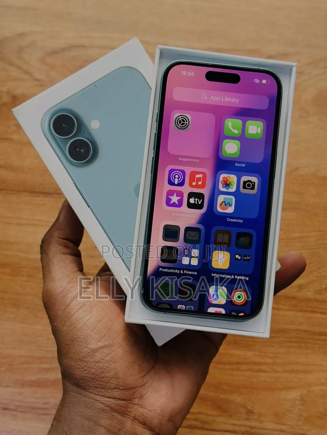 New Apple iPhone 16 128 GB Green
