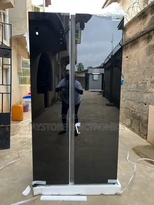 Hisense 529l Side by Side Refrigerator (Rs5p558nmsg)