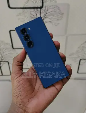 New Samsung Galaxy Z Fold6 256 GB Blue