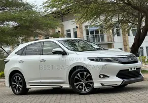 Toyota Harrier 2015 White