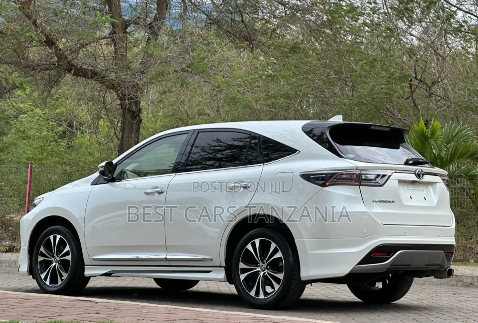 Toyota Harrier 2015 White
