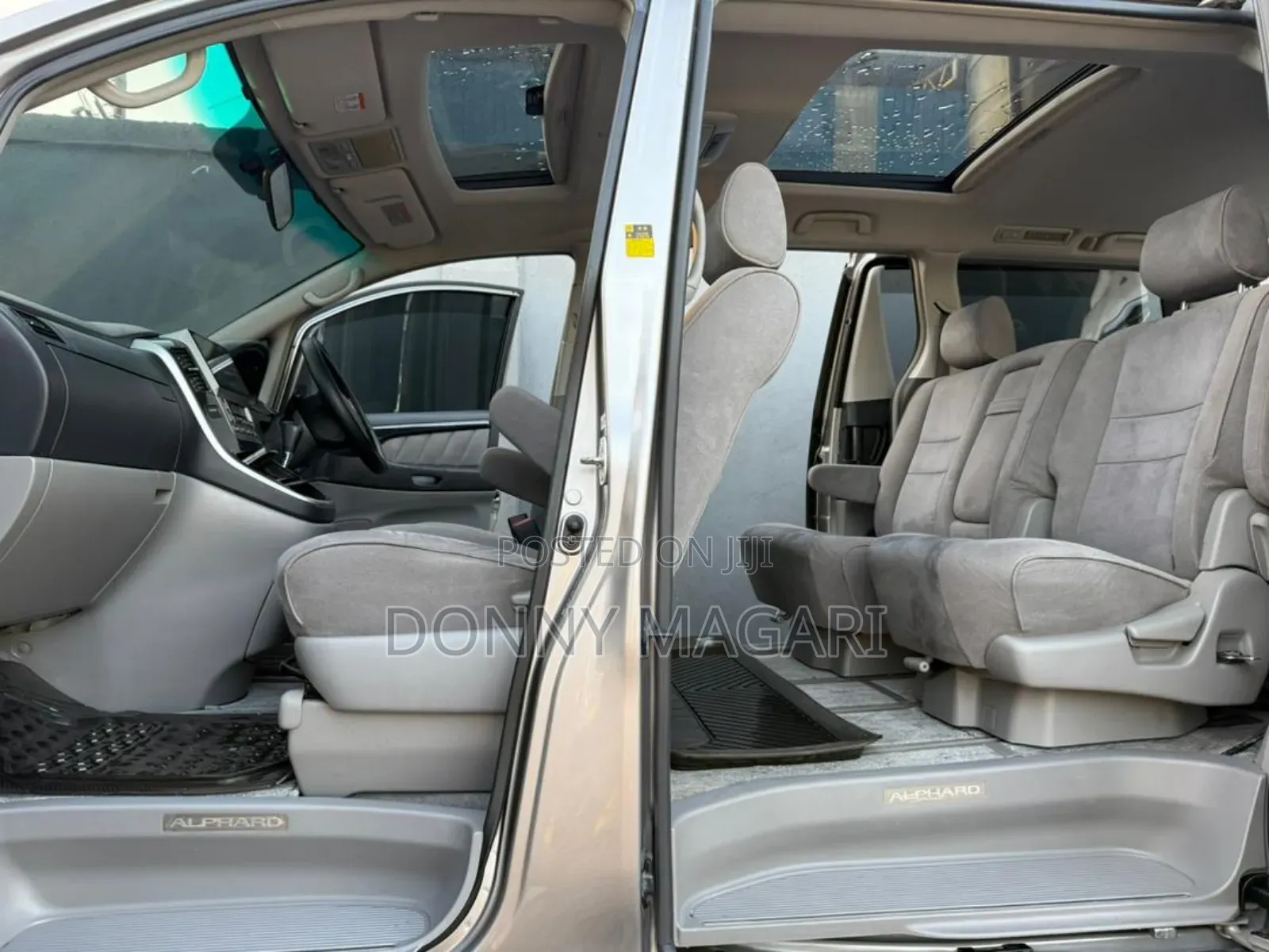 Toyota Alphard 2004 Silver