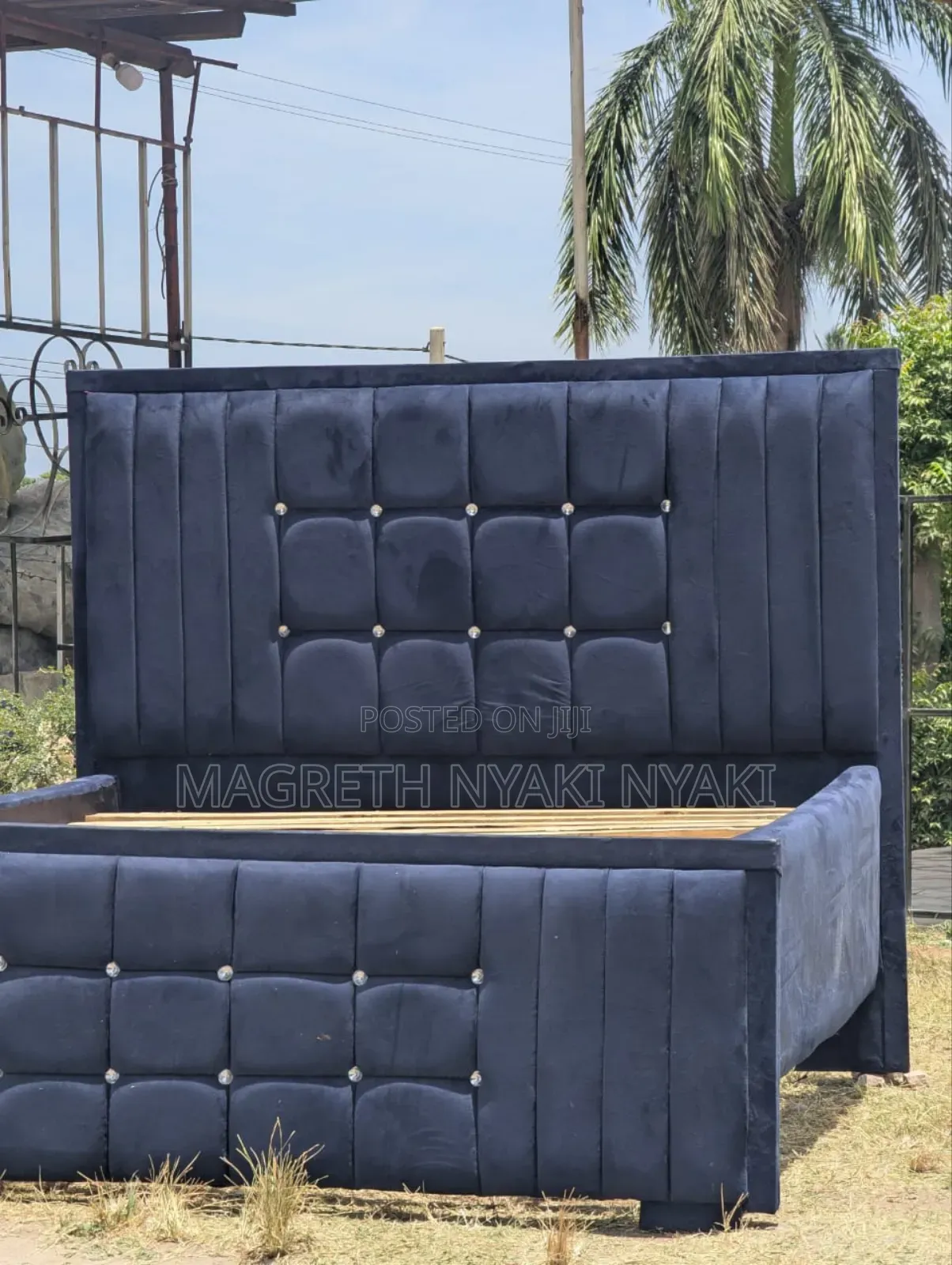 Nauza Kitanda Cha Bed Sofa 5 Kwa 6