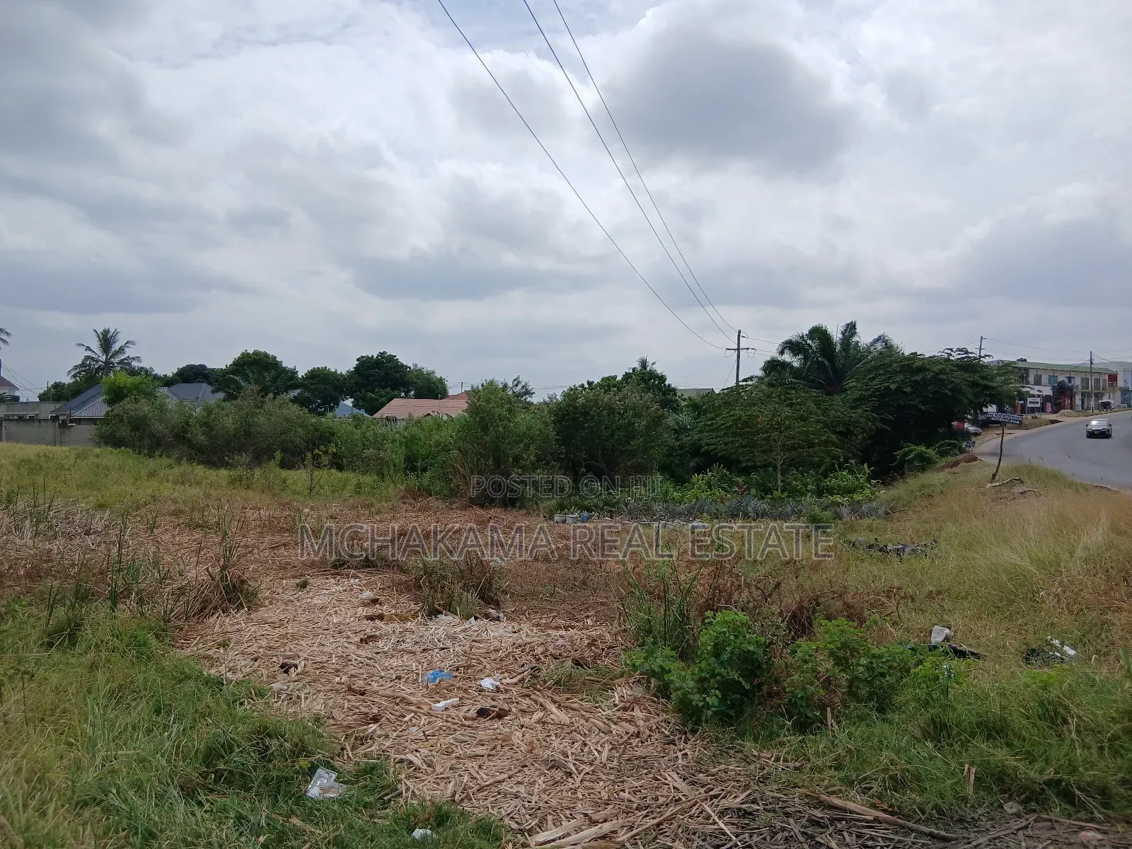 Kiwanja Kinauzwa Goba Kinatazama Barabara Ya Rami