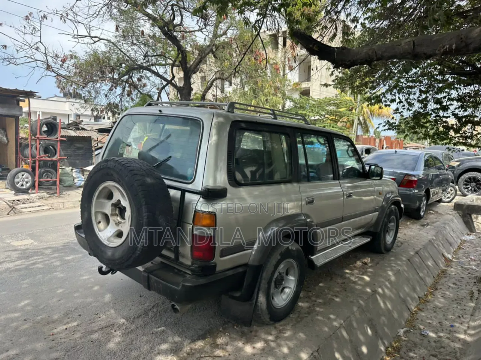 Toyota Land Cruiser 79 Series 1999 Gray