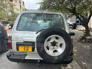 Toyota Land Cruiser 79 Series 1999 Gray