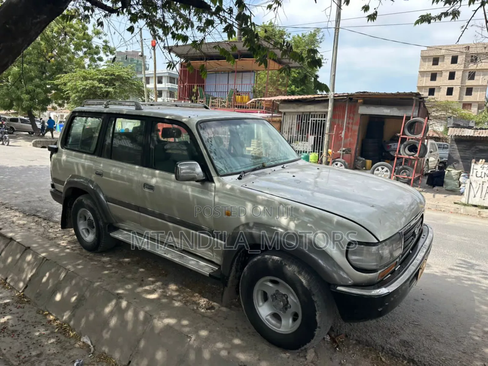 Toyota Land Cruiser 79 Series 1999 Gray