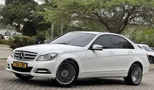 Mercedes-Benz C200 2012 White