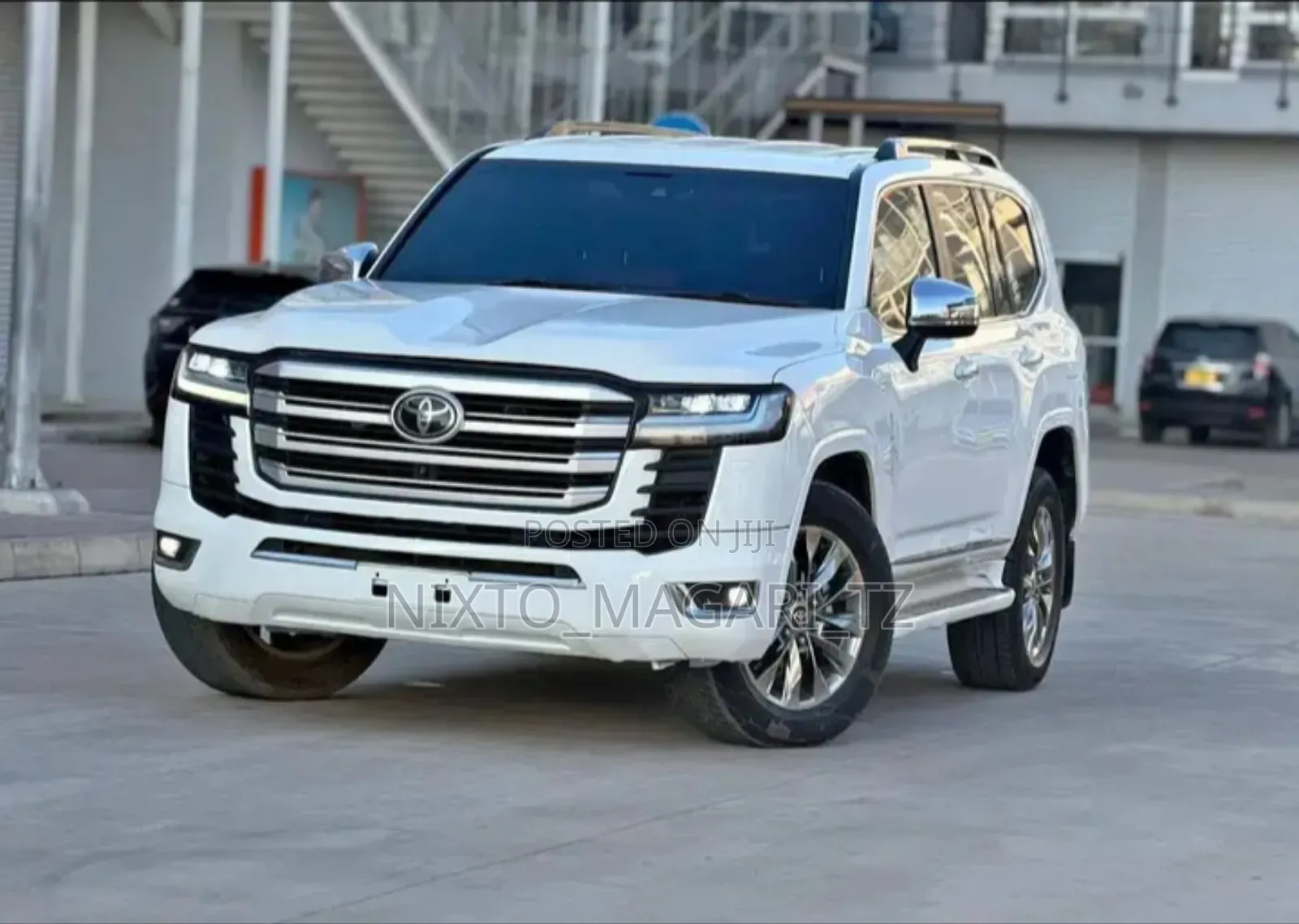Toyota Land Cruiser 2025 White
