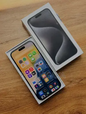 New Apple iPhone 15 Pro Max 256 GB Black