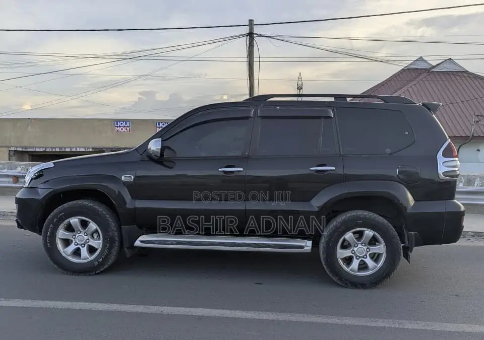 Toyota Land Cruiser Prado 2006 Black