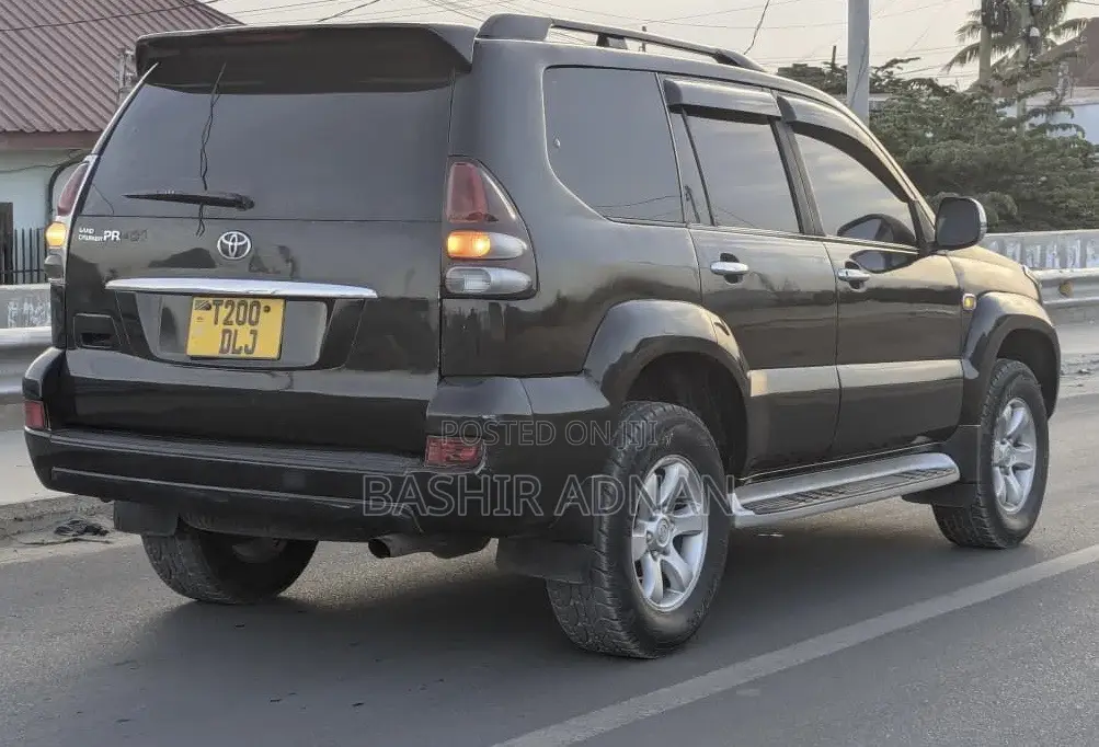Toyota Land Cruiser Prado 2006 Black
