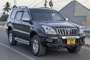 Toyota Land Cruiser Prado 2006 Black
