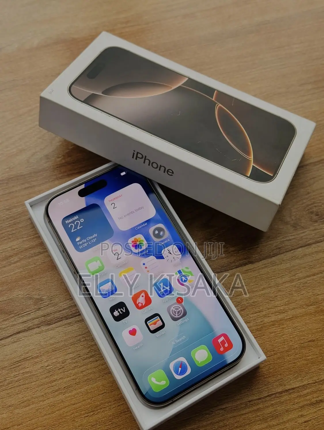 New Apple iPhone 16 Pro Max 256 GB Gold