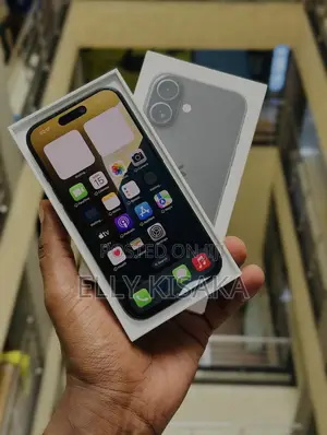 New Apple iPhone 16 128 GB Black