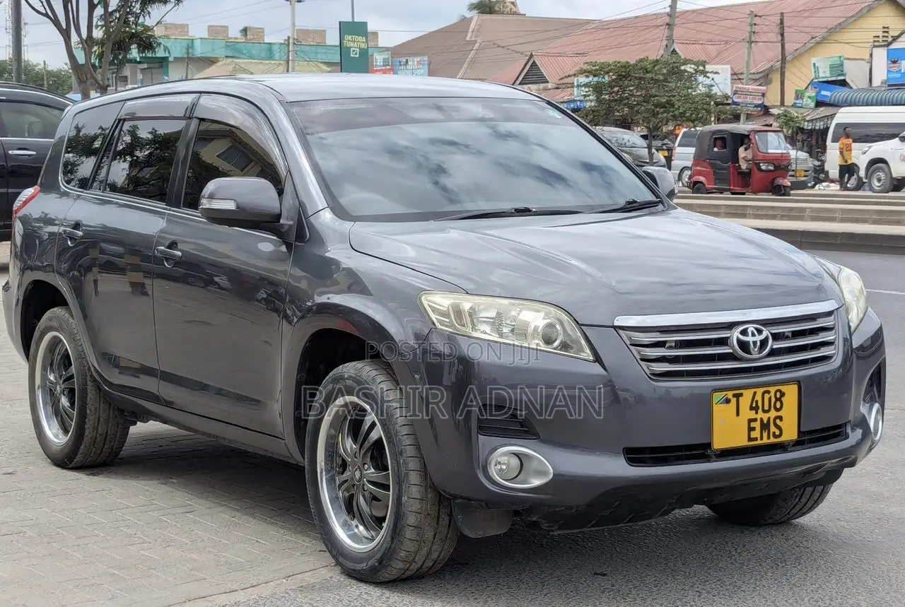 Toyota Vanguard 2008 Gray