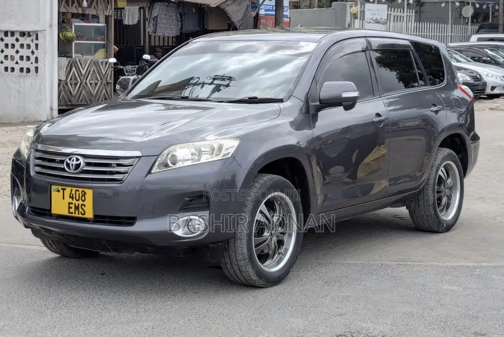 Toyota Vanguard 2008 Gray