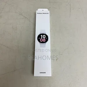 Galaxy Watch 5 Smartwatch (40mm)