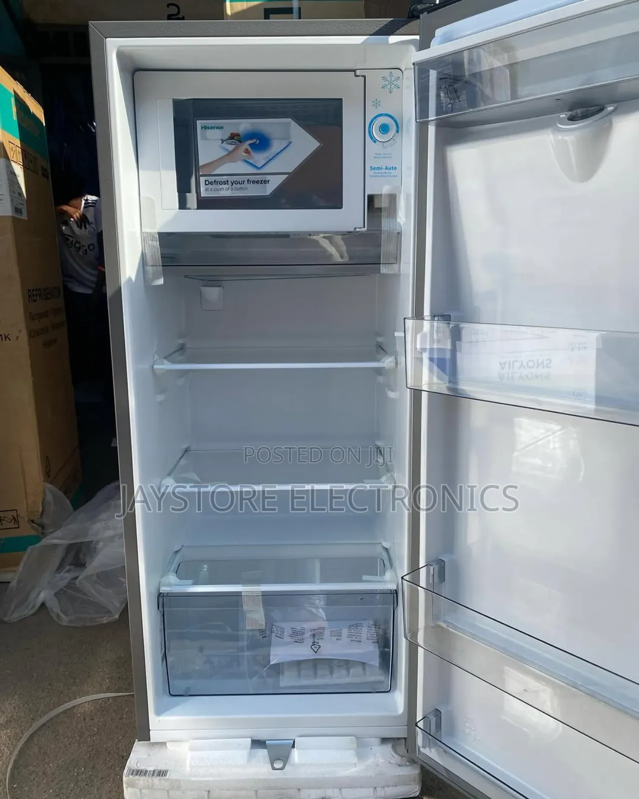 Hisense 177l Single Door Refrigerator With Water Dispenser.