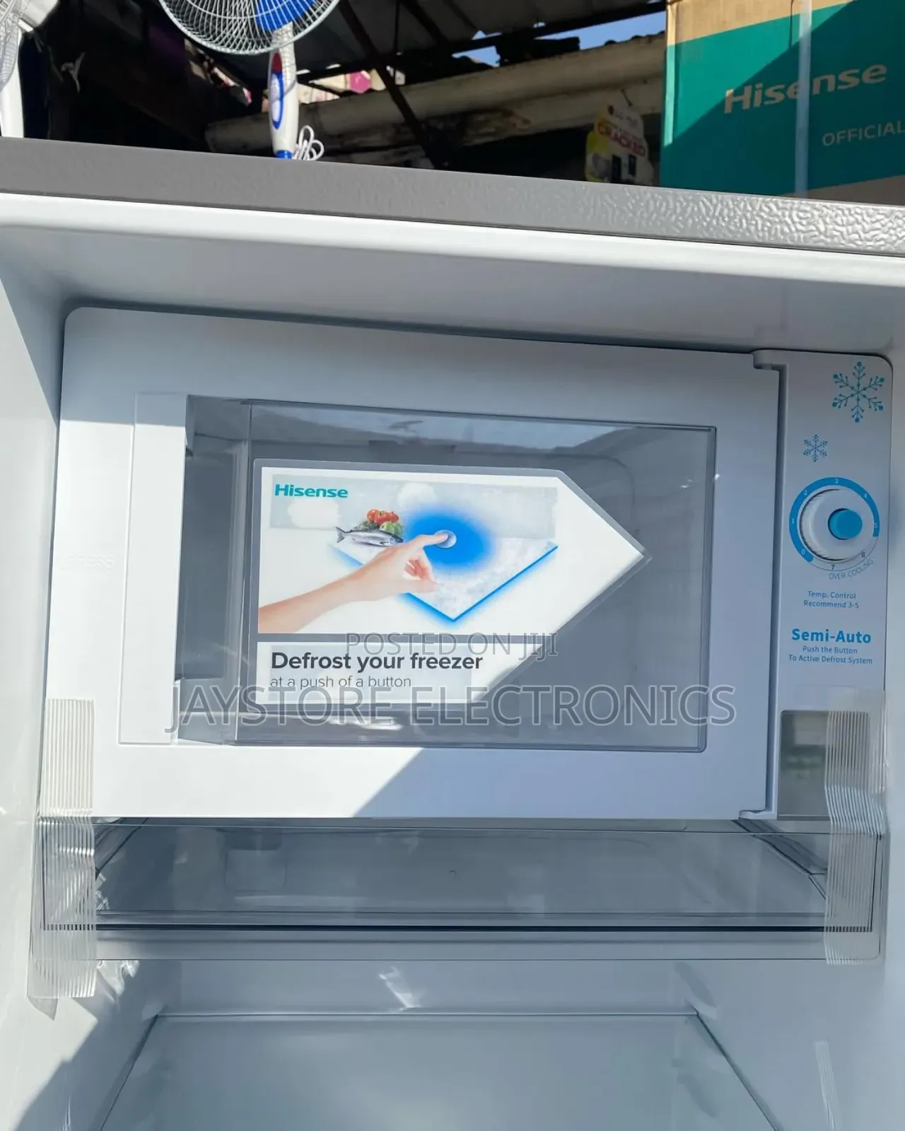 Hisense 177l Single Door Refrigerator With Water Dispenser.