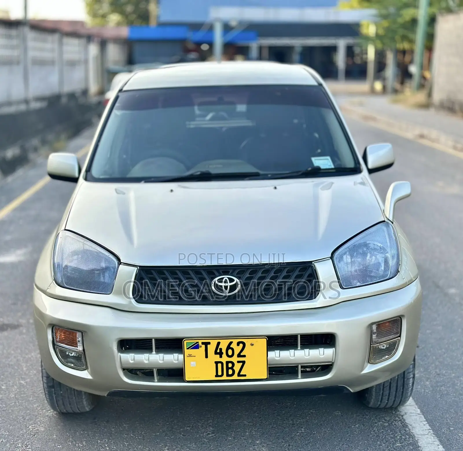 Toyota RAV4 Automatic 2003 Gold