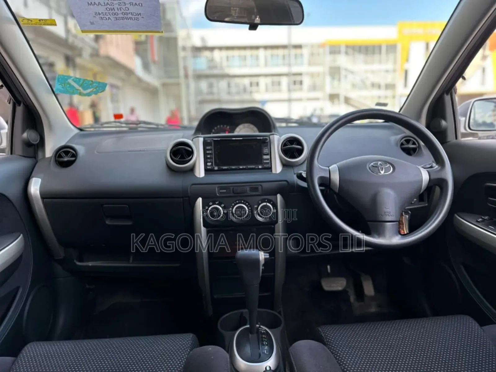 Toyota Crown 2004 Silver