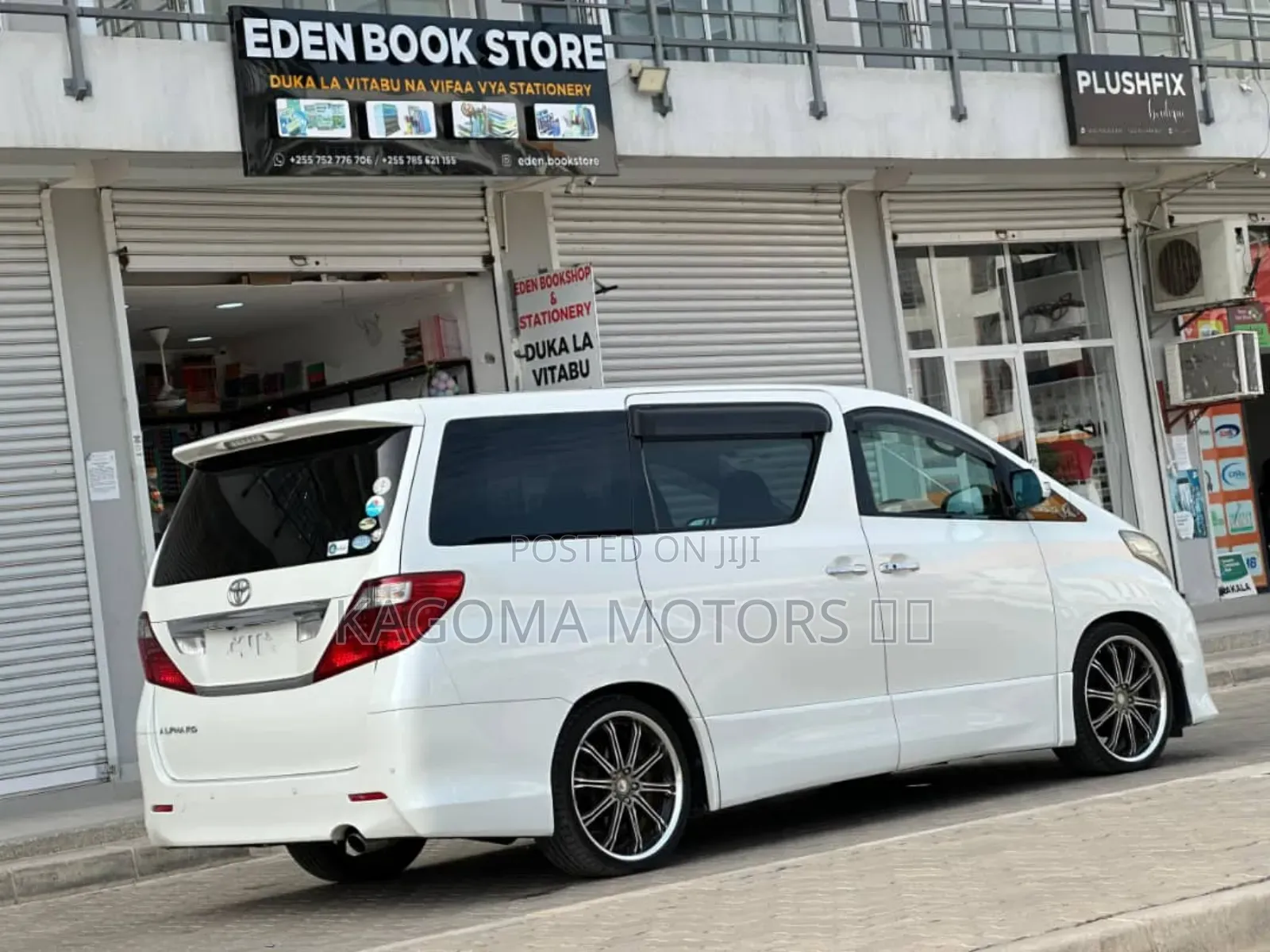 Toyota Alphard 2011 White
