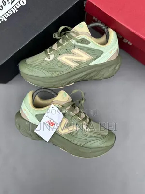 New Balance Free Form Sneakers