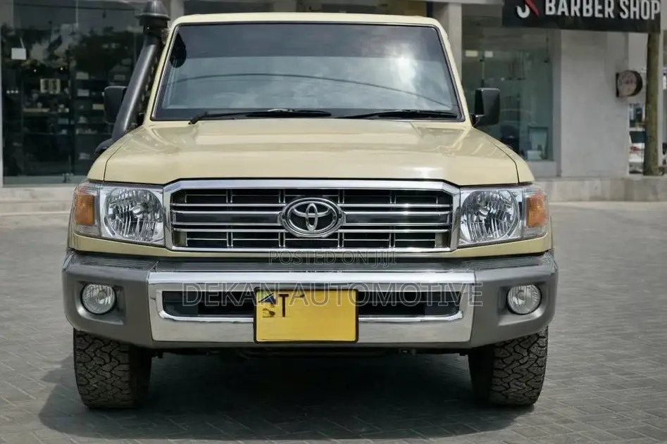 Toyota Land Cruiser 76 Series 2012 Beige