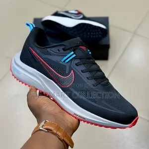 Nike Zoom Speed X Sneaker