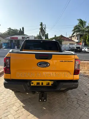 Ford Ranger Wildtrak 2024 Yellow 