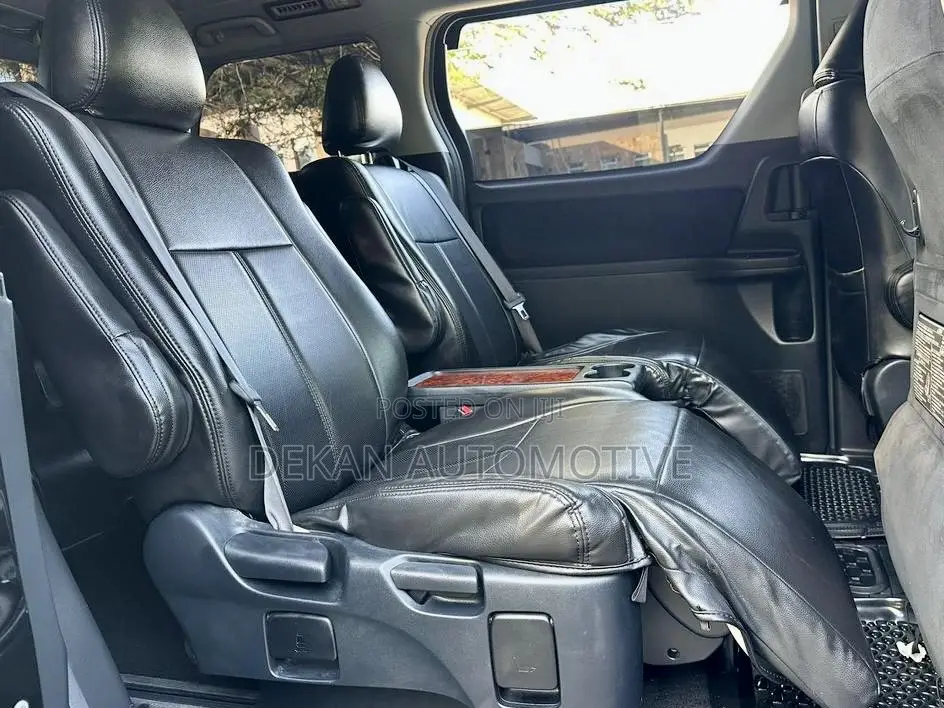 Toyota Vellfire 2012 Black