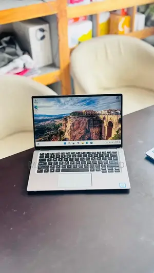 Laptop Dell Latitude 7400 8GB Intel Core I5 SSD 256GB