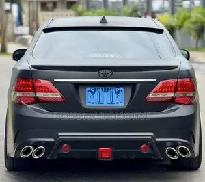 Toyota Crown 2011 Black