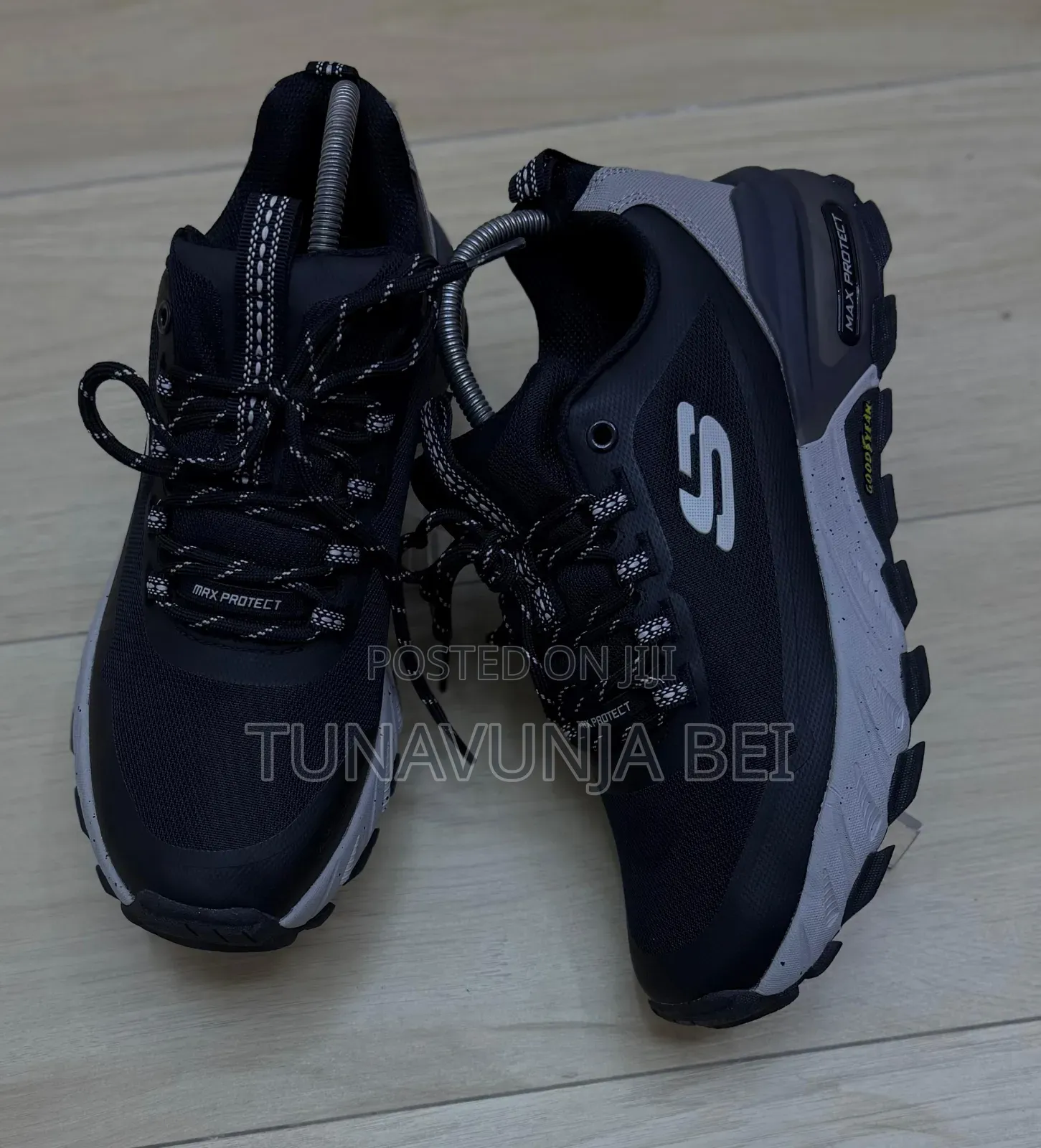 New Sketchers Og Sneakers 