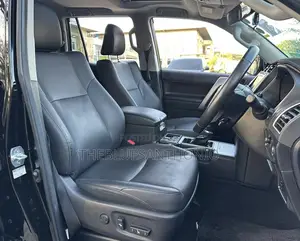 Toyota Land Cruiser Prado 2023 Black