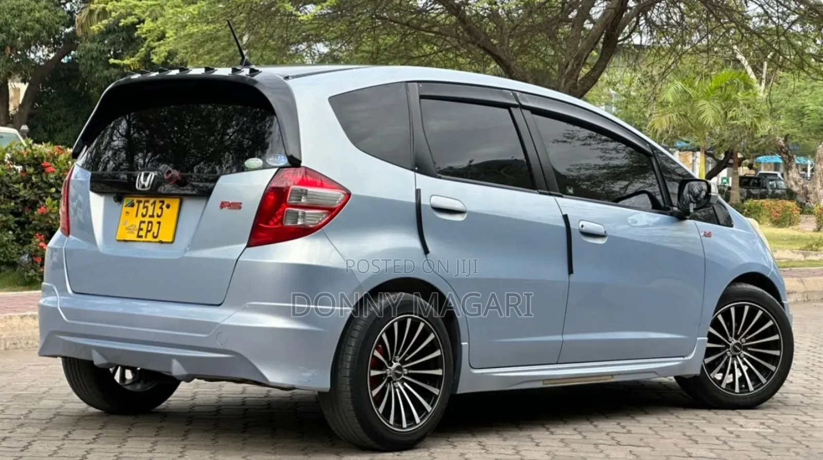 Honda Fit Automatic 2010 Blue