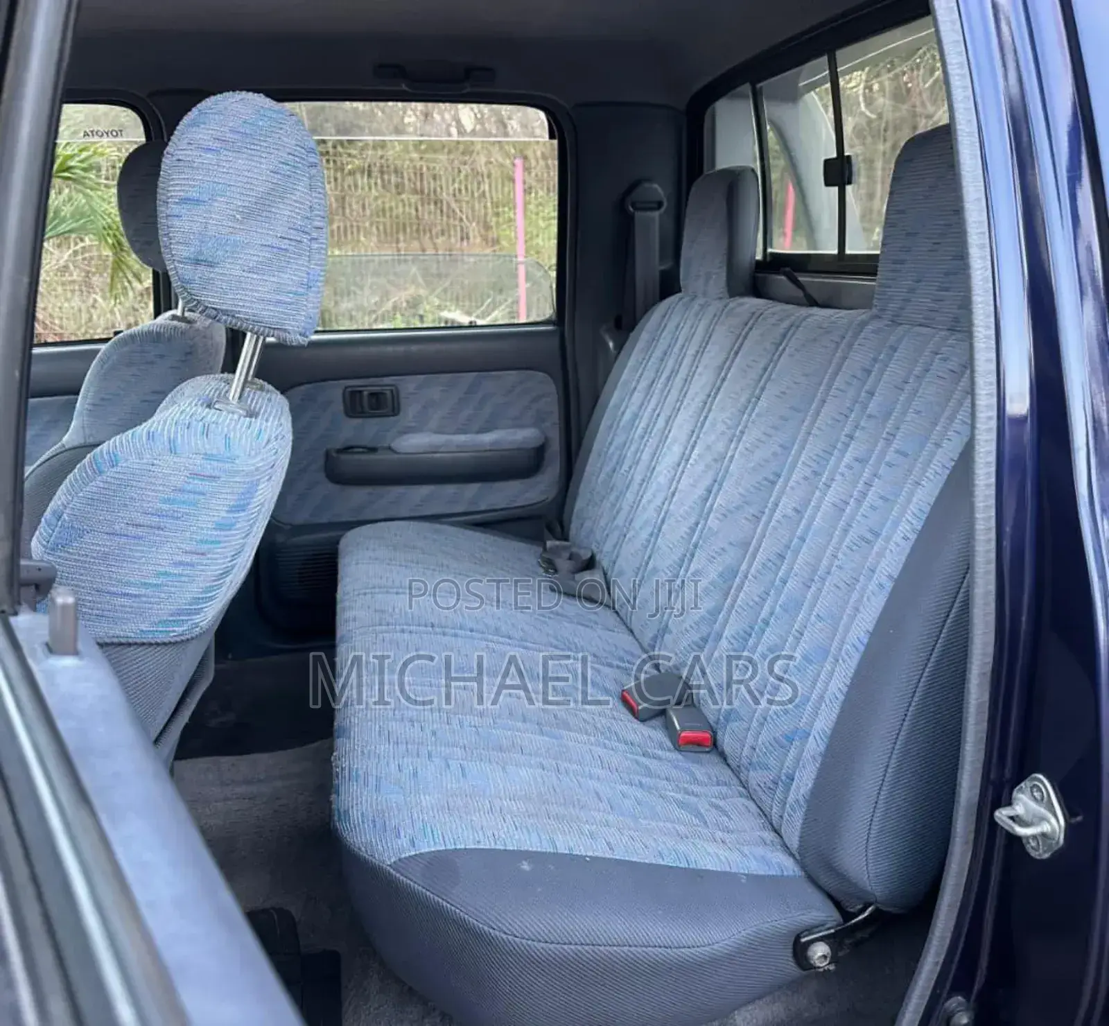 Toyota Hilux 1998 Blue