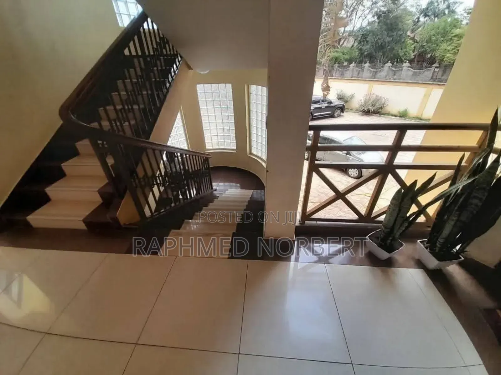 3bdrm Apartment in Tanzania Real, Njiro for rent