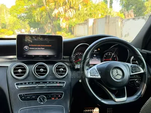 Mercedes-Benz C-Class 2014 White