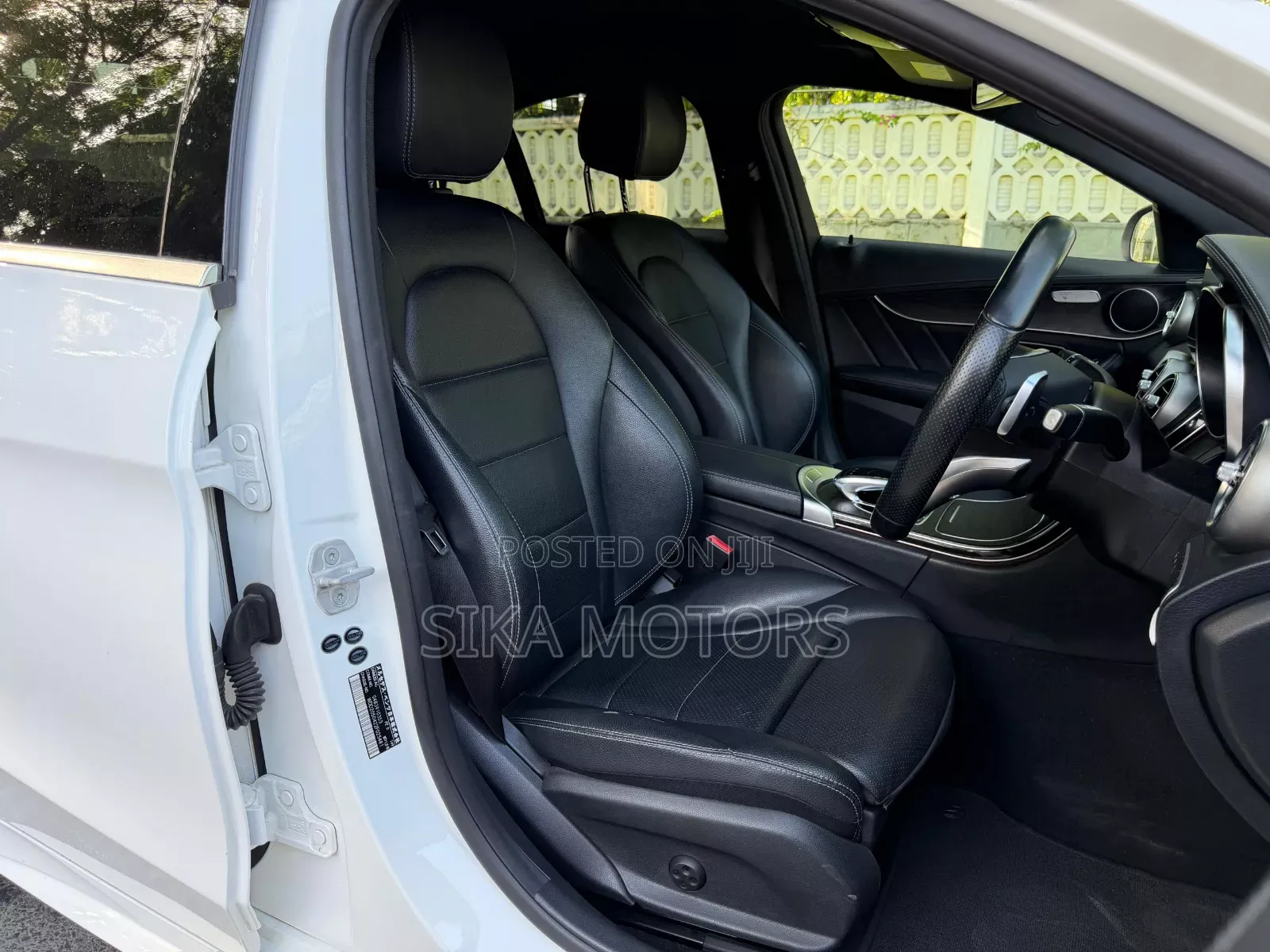 Mercedes-Benz C-Class 2014 White