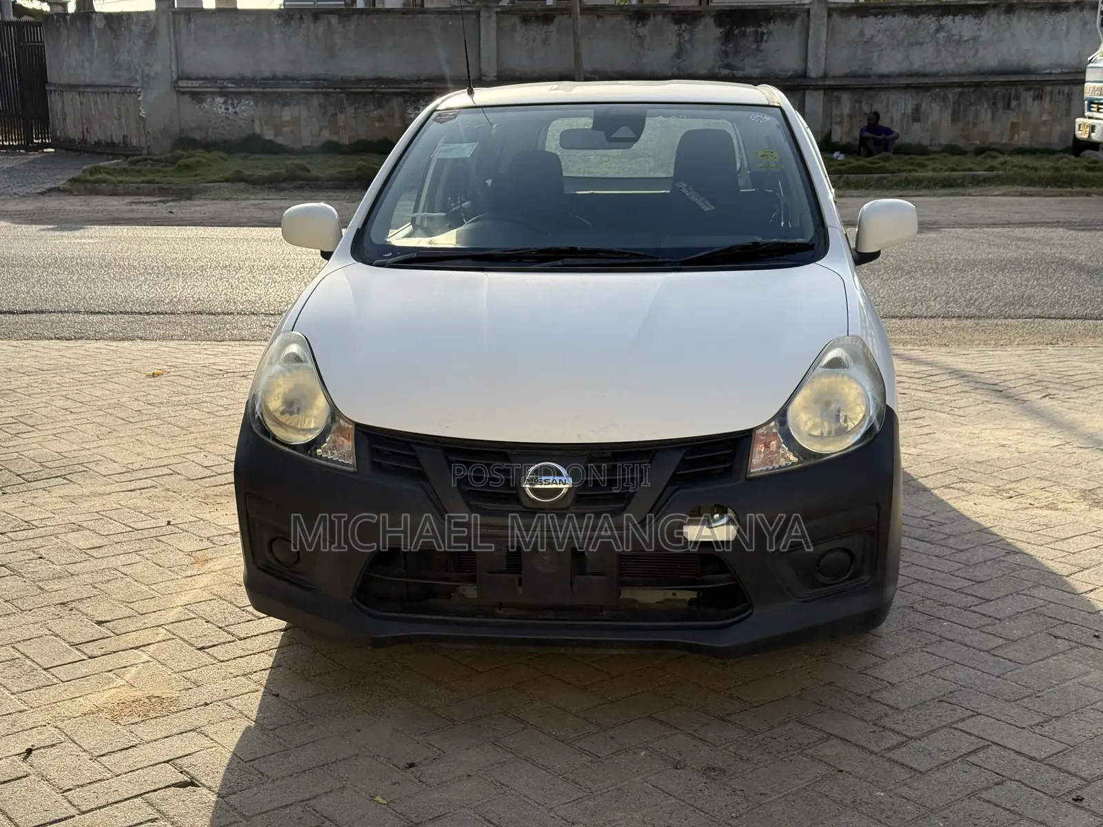 Nissan Advan 2017 White