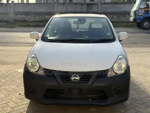 Nissan Advan 2016 White